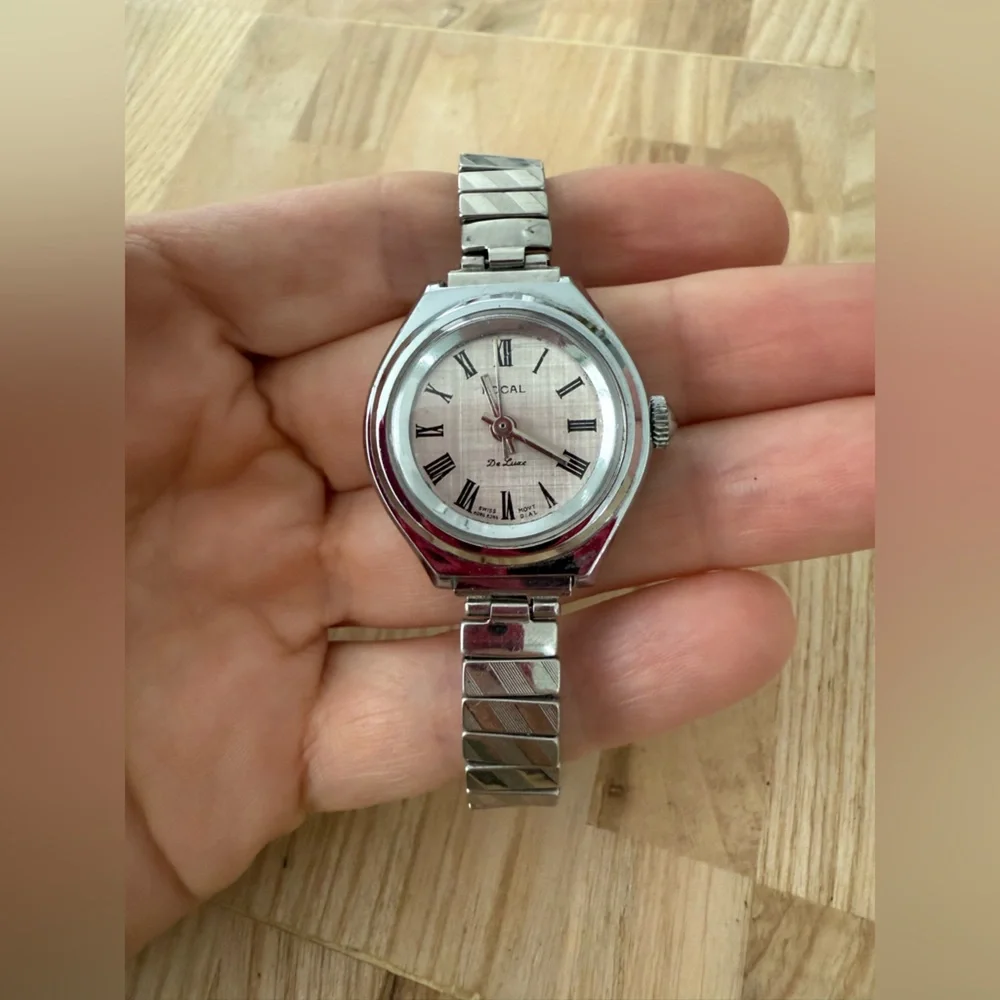 Vintage Focal De Luxe ladies silver tone mechanical  dress watch